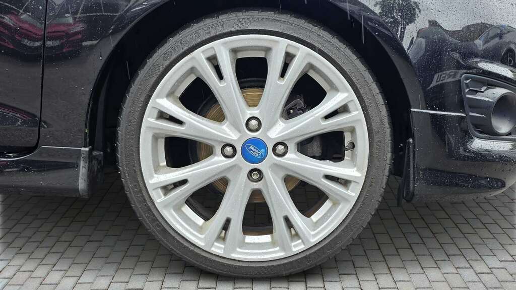 Ford Fiesta 1.0 Ecoboost 125 Zetec S 2015 EJ15KTX Black #4