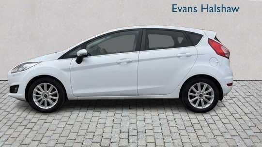 Ford Fiesta 1.0 Ecoboost Titanium 2017 GF67ENJ White #2