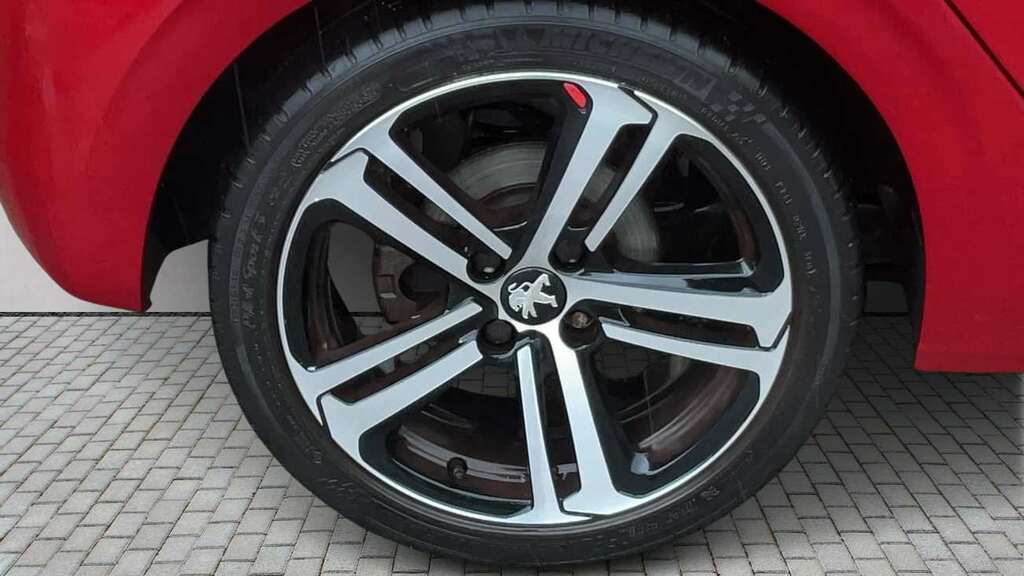Peugeot 208 1.2 Puretech 110 Gt Line 6 Speed 2018 SJ68YJV Red #6