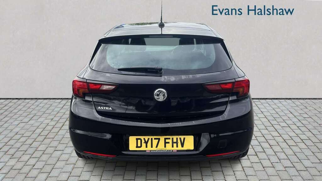 Vauxhall Astra 1.4I 16V Sri 2017 DY17FHV Black #4
