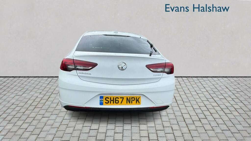Vauxhall Insignia 1.5T Sri Vx-line Nav 2017 SH67NPK White #3