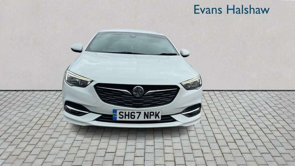 Vauxhall Insignia 1.5T Sri Vx-line Nav 2017 SH67NPK White #5