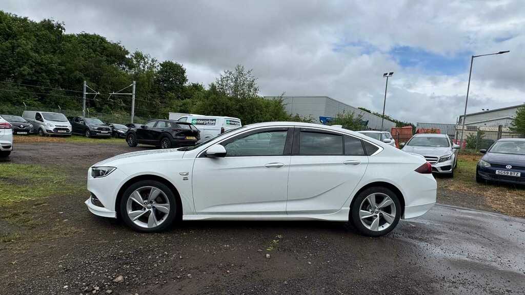 Vauxhall Insignia 1.5T Sri Vx-line Nav 2017 SH67NPK White #6