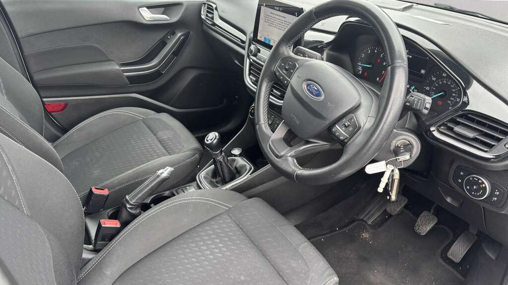 Ford Fiesta 1.1 Zetec 2019 BJ69FYD Silver #4