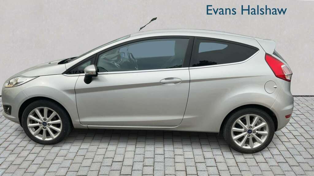 Ford Fiesta 1.6 Titanium Powershift 2016 Silver #3
