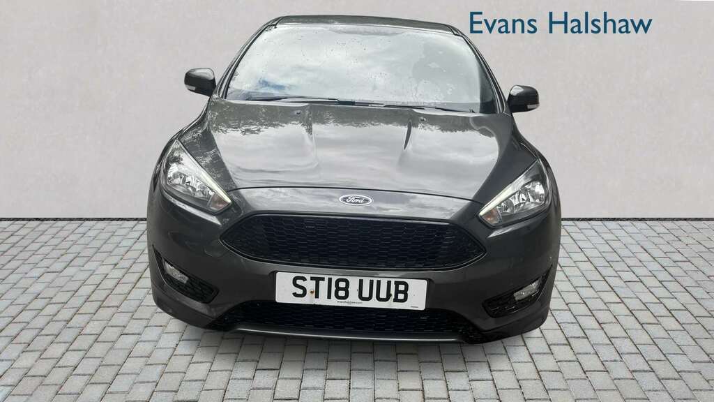 Ford Focus 1.0 Ecoboost 140 St-line Navigation 2018 ST18UUB Grey #2
