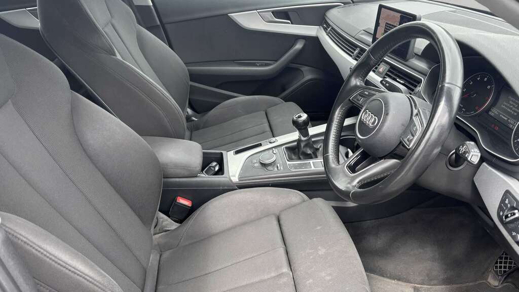 Audi A4 1.4T Fsi Sport 2017 DC66NMU Black #5