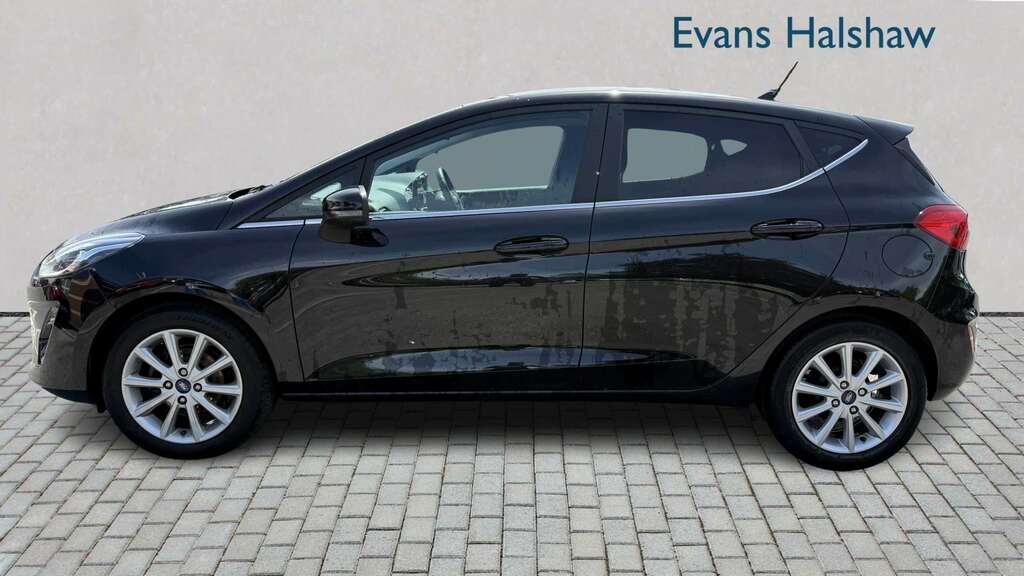 Ford Fiesta 1.0 Ecoboost Titanium 2019 SG69KUW Black #3