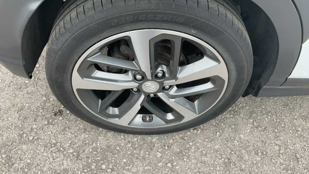 Hyundai Kona Hatchback Grey #8