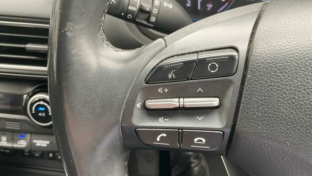 Hyundai Kona Hatchback Grey #19