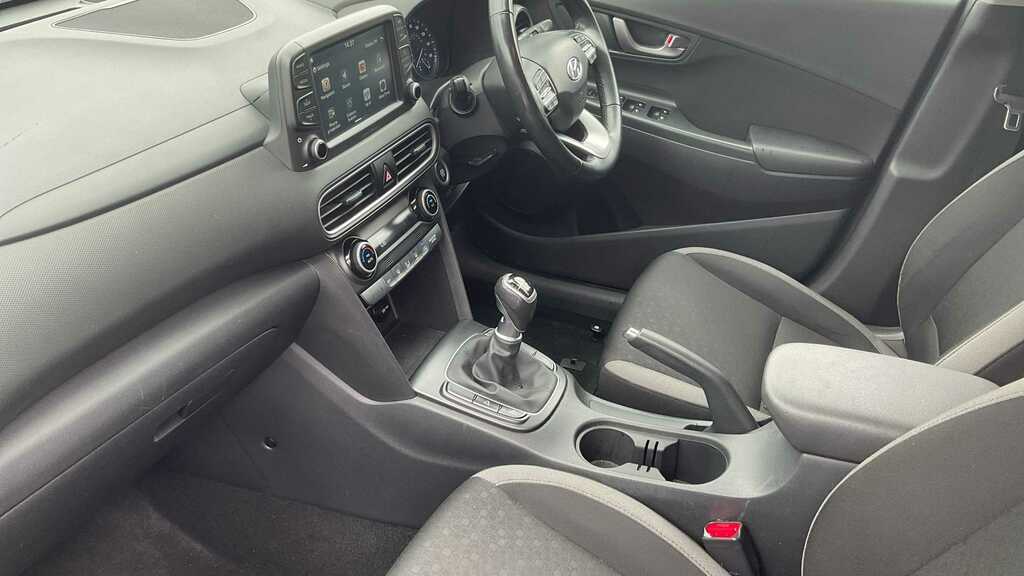 Hyundai Kona Hatchback Grey #32