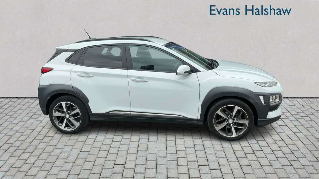 Hyundai Kona Hatchback Grey #3