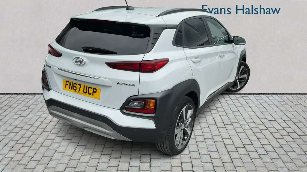 Hyundai Kona Hatchback Grey #2