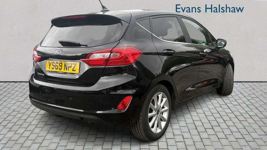 Ford Fiesta 1.0 Ecoboost Titanium 2019 YS69NPZ Black #4