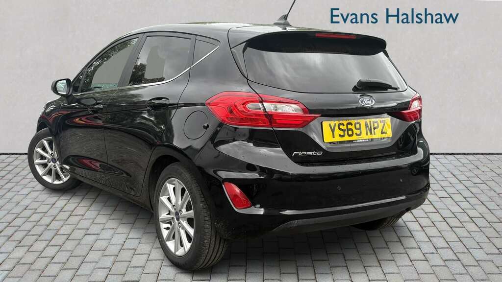 Ford Fiesta 1.0 Ecoboost Titanium 2019 YS69NPZ Black #3