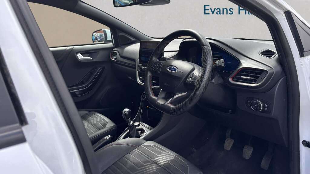 Ford Puma 1.0 Ecoboost Hybrid Mhev St-line X 2023 MX23VAF White #5