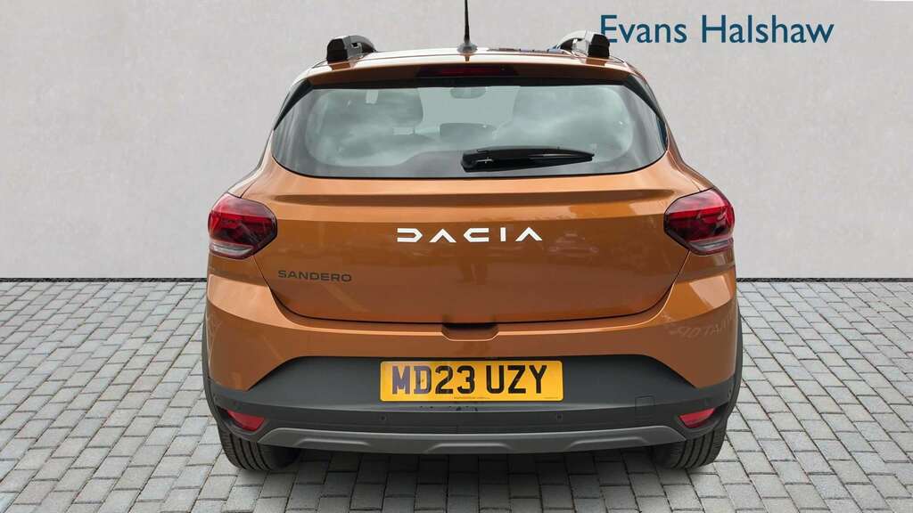 Dacia Sandero Stepway 1.0 Tce Journey Cvt 2023 MD23UZY Orange #5