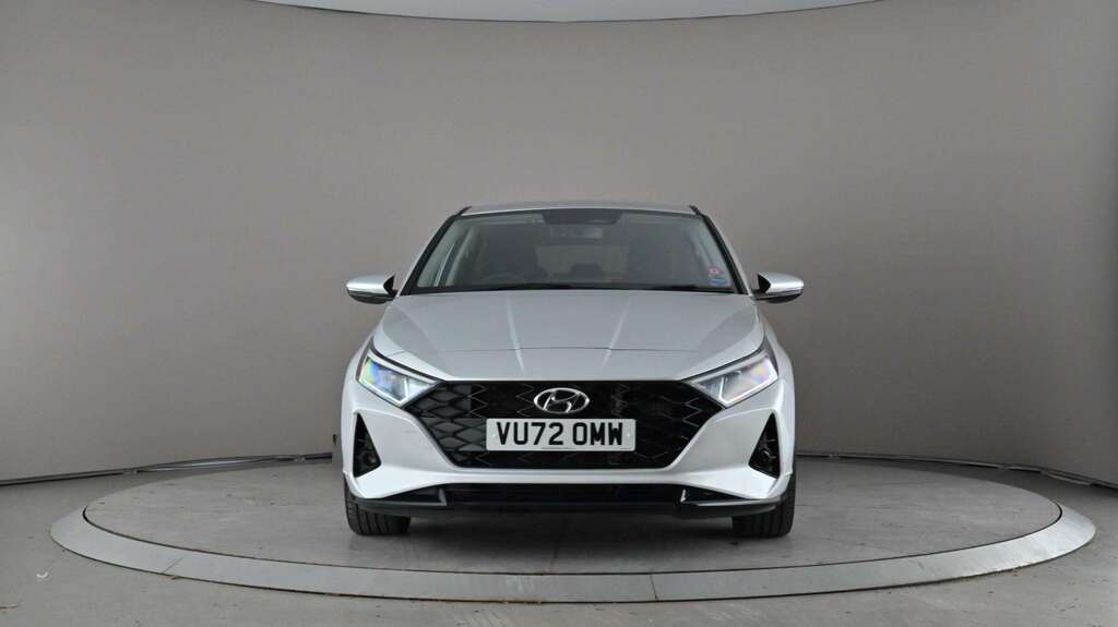 Hyundai I20 1.0T Gdi 48V Mhd Premium 2022 VU72OMW Grey #2