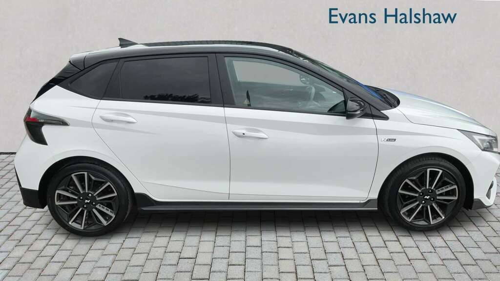 Hyundai I20 1.0T Gdi 48V Mhd 120 N Line 2023 White