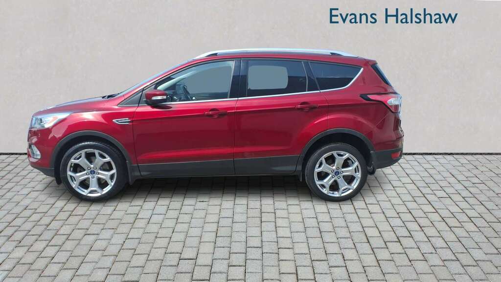 Ford Kuga 2.0 Tdci Titanium X 2Wd 2018 Red #3
