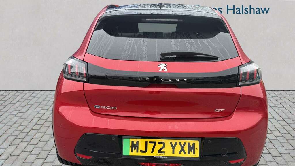 Peugeot e-208 100Kw Gt Premium 50Kwh 2022 Red #4