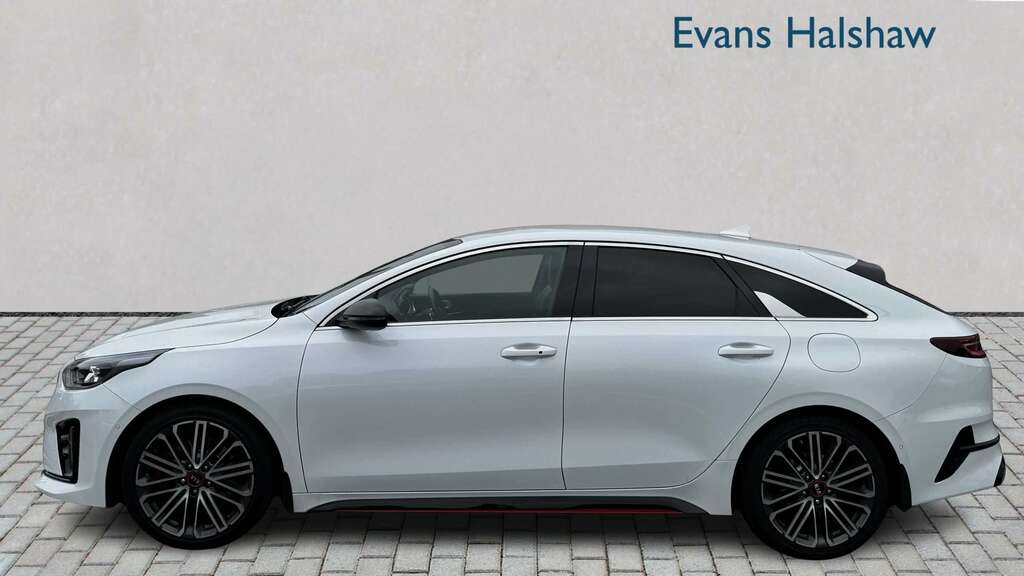 Kia Proceed 1.6T Gdi Isg Gt Dct 2020 White #3