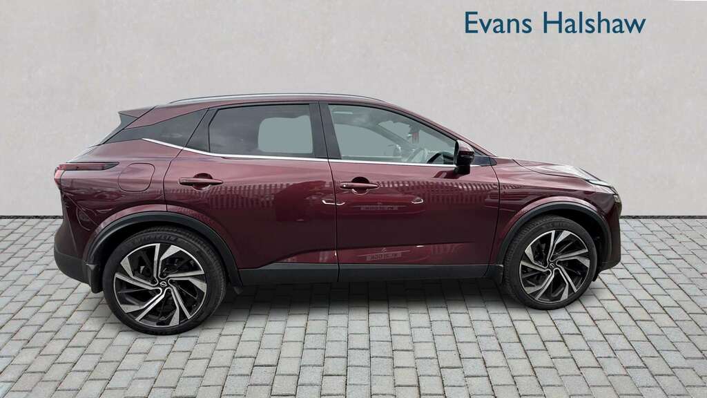 Nissan Qashqai 1.3 Dig-t Mh 158 Tekna 2022 SN22CBM Red #4