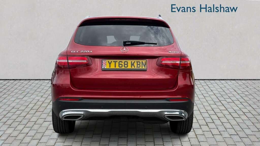 Mercedes-Benz GLC Class 220D 4Matic Sport 9G-tronic 2018 YT68KBN Red #5