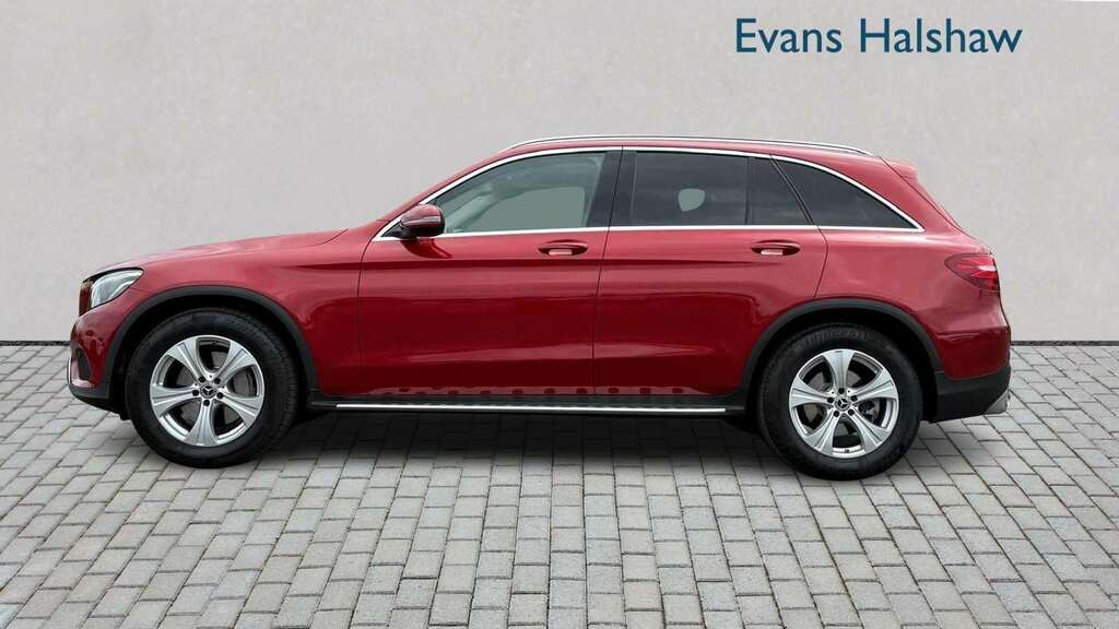 Mercedes-Benz GLC Class 220D 4Matic Sport 9G-tronic 2018 YT68KBN Red #3