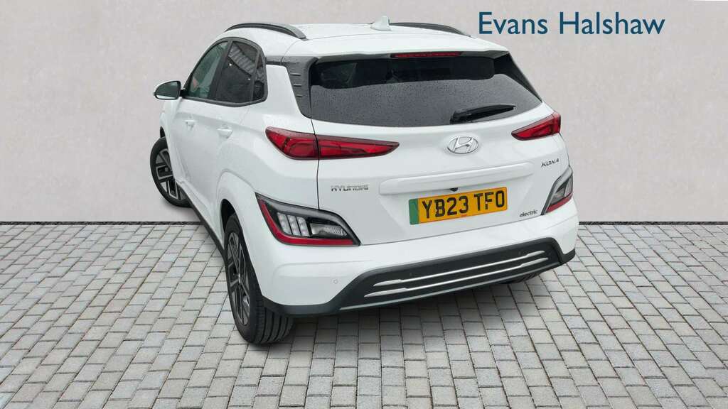 Hyundai Kona 150Kw Ultimate 64Kwh 2023 White