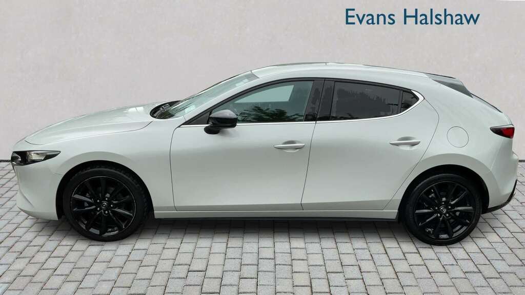 Mazda 3 2.5 E-skyactiv G Mhev 140 Homura 2025 LK25MFV White #2
