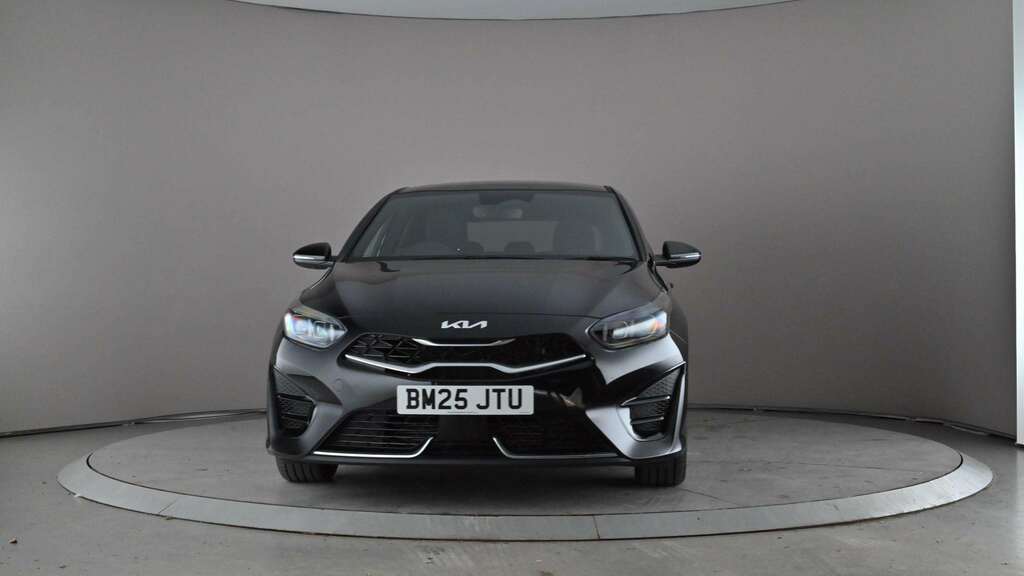 Kia Ceed 1.5T Gdi Isg 138 Gt-line Dct 2025 BM25JTU Black #2