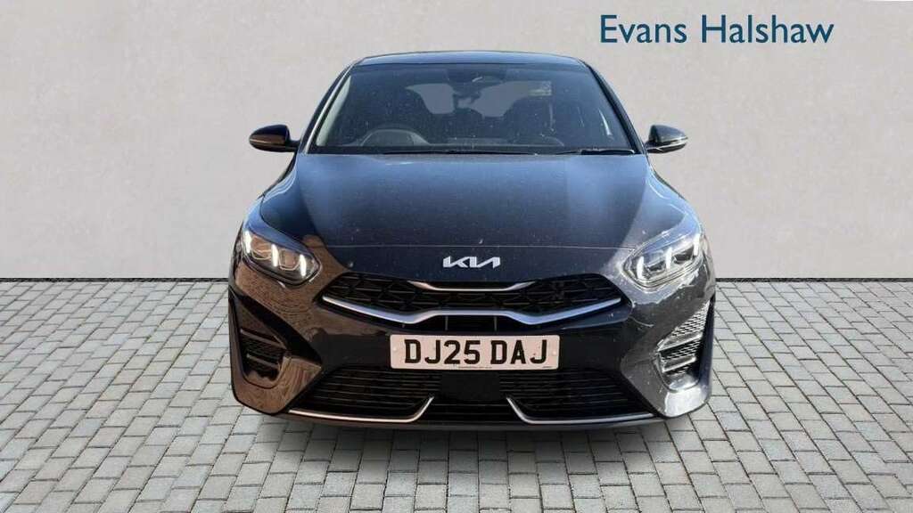 Kia Ceed 1.5T Gdi Isg 138 Gt-line Dct 2025 Black