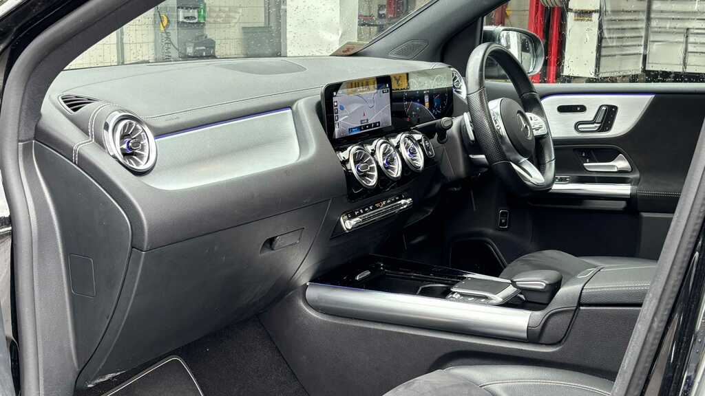 Mercedes-Benz B Class B200 Amg Line Premium Plus Edition 2021 Black #6