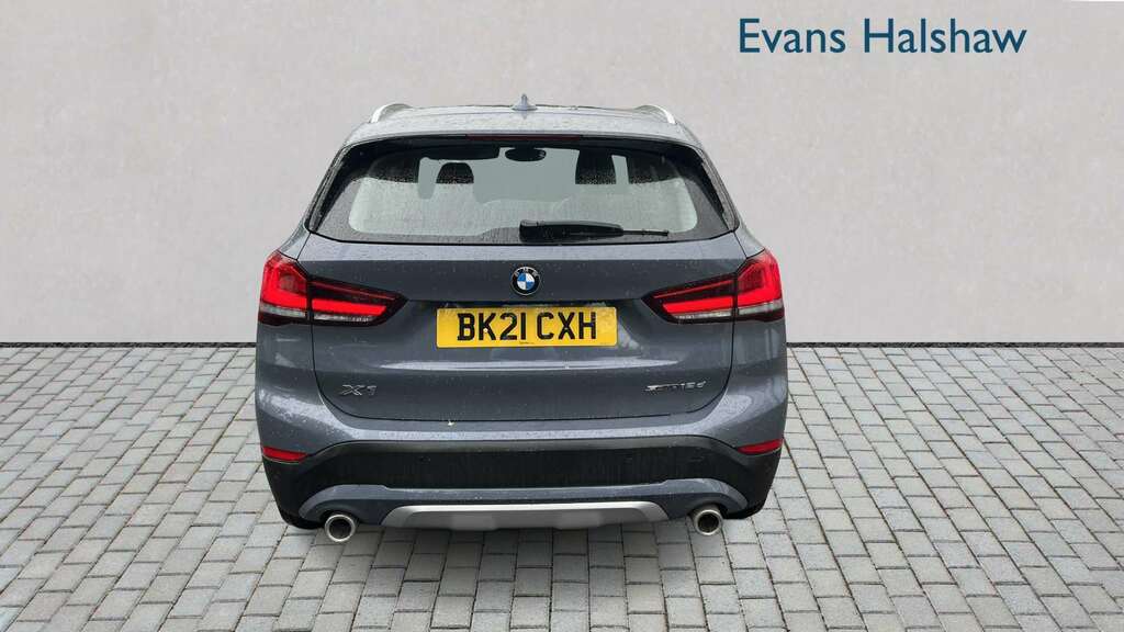 BMW X1 Sdrive 18D Xline Step 2021 Grey #3