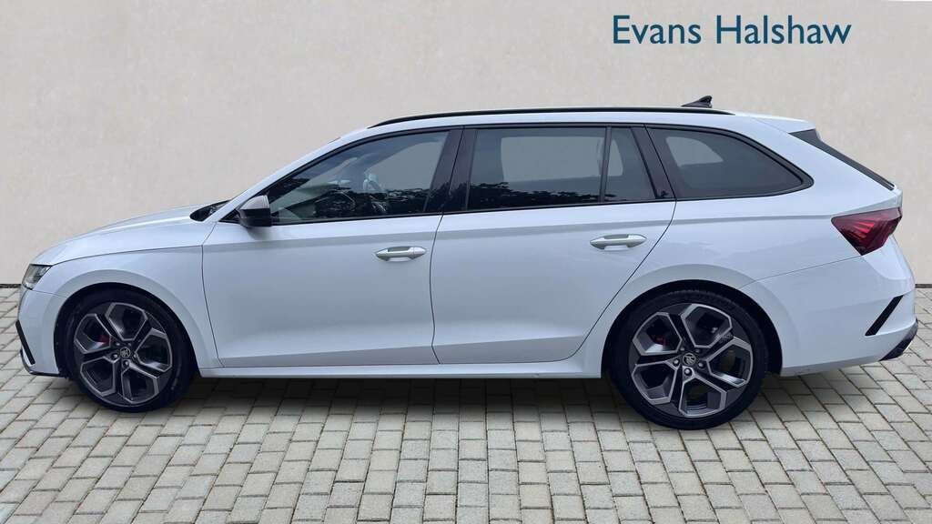 Skoda Octavia 2.0 Tdi 200 Vrs Dsg 2021 White #6