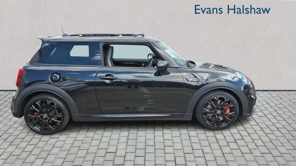 Mini Hatch 2.0 John Cooper Works 1 To 6 Edition 2024 Black #2