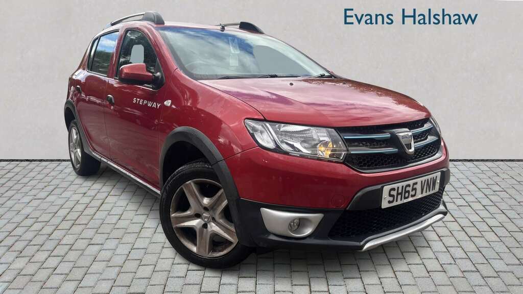 Dacia Sandero Stepway 0.9 Tce Laureate Start Stop 2015 Red