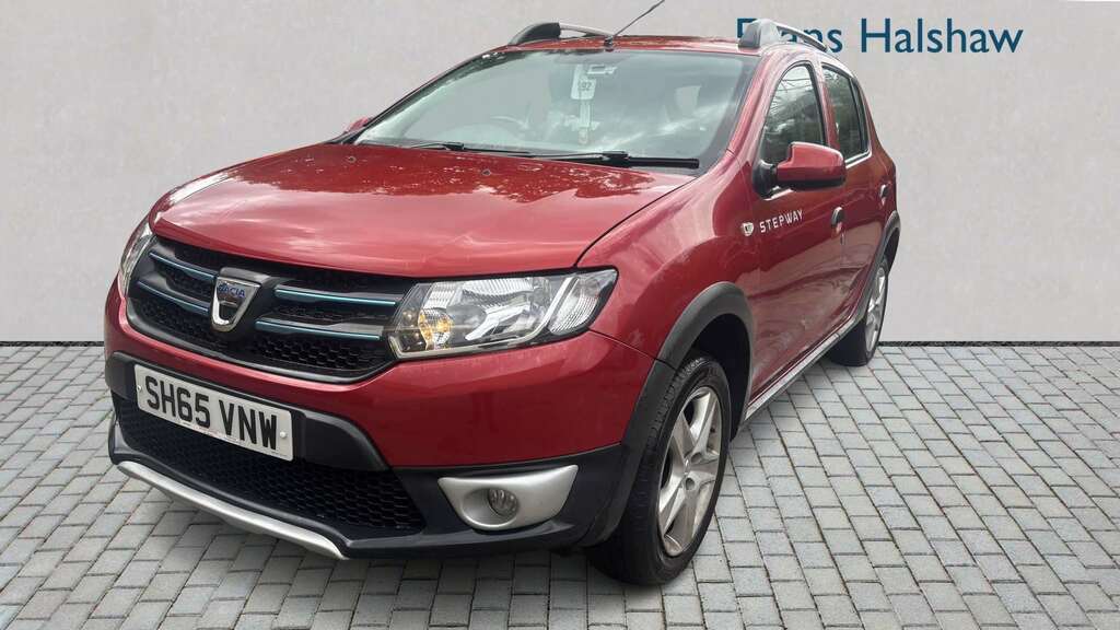 Dacia Sandero Stepway 0.9 Tce Laureate Start Stop 2015 SH65VNW Red #4