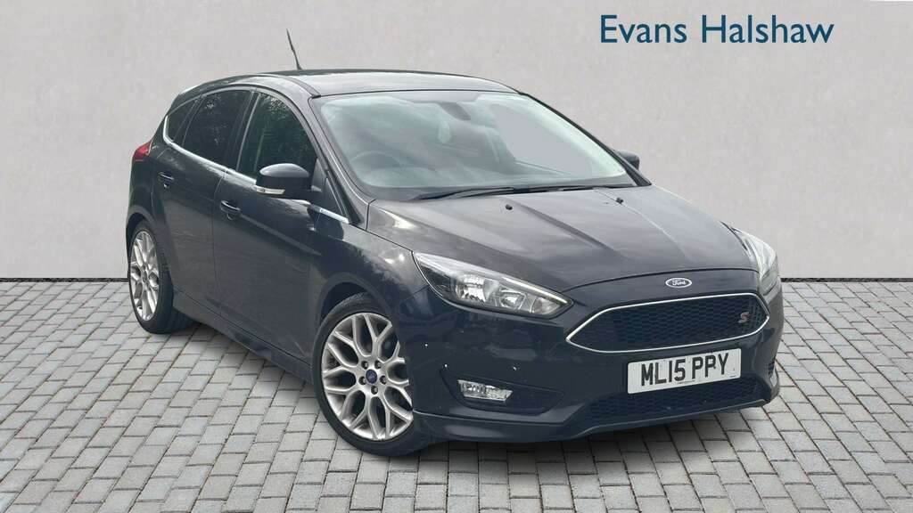Ford Focus 1.0 Ecoboost 125 Zetec S 2015 ML15PPY Black #2