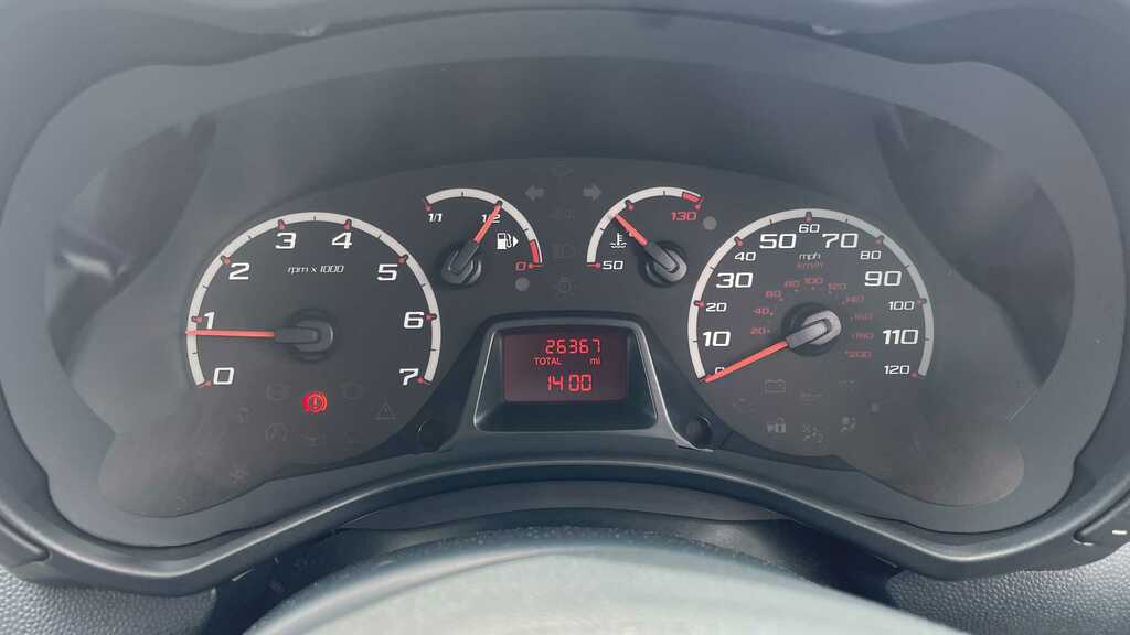 Ford KA Hatchback 1.2 Studio Plus Red #7