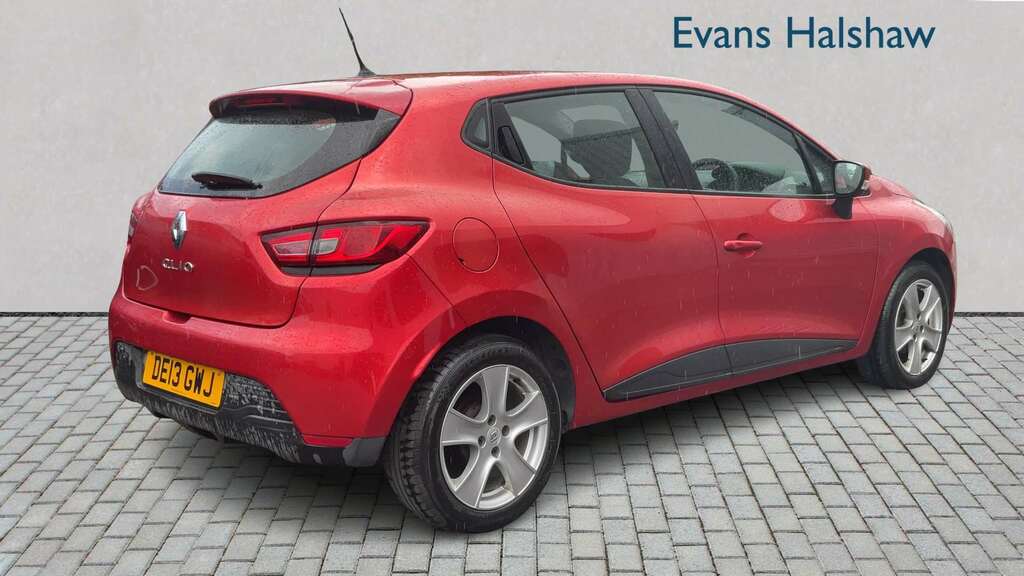 Renault Clio 1.2 16V Expression 2013 Red #2