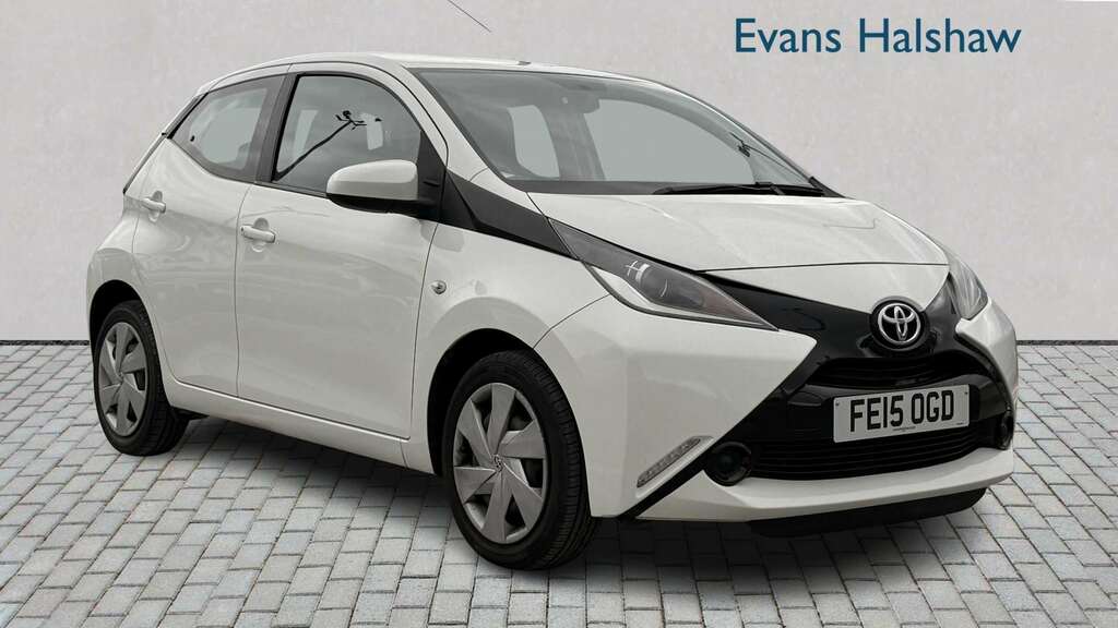 Toyota Aygo 1.0 Vvt-i X-play 2015 White