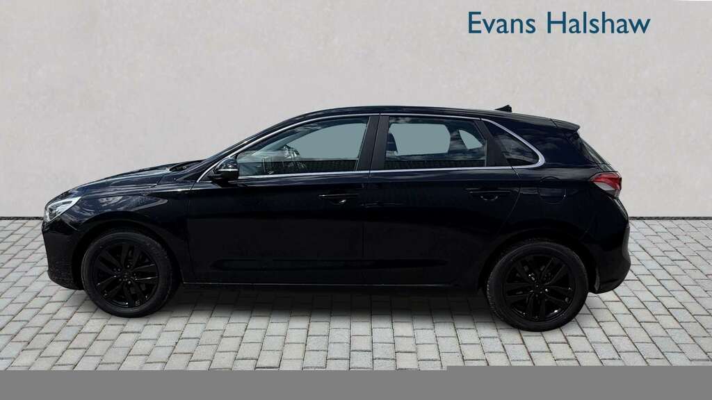 Hyundai I30 1.0T Gdi Se Nav 2017 EK67JWW Black #2