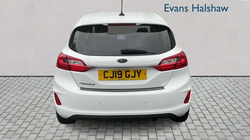 Ford Fiesta 1.0 Ecoboost Titanium 2019 CJ19GJY White #5