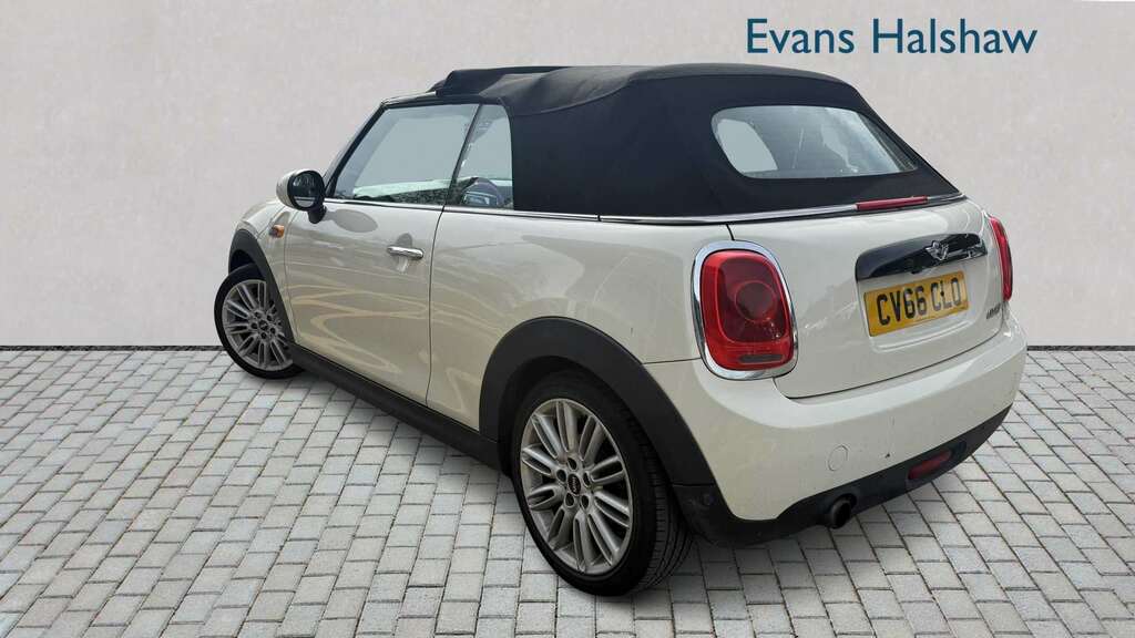 Mini Convertible 1.5 Cooper 2016 White