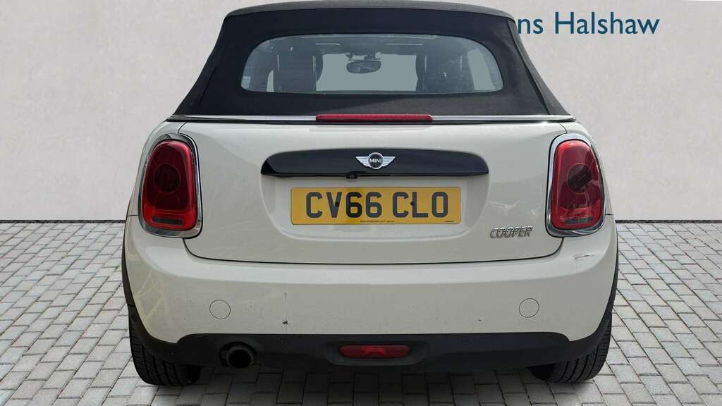 Mini Convertible 1.5 Cooper 2016 White #2