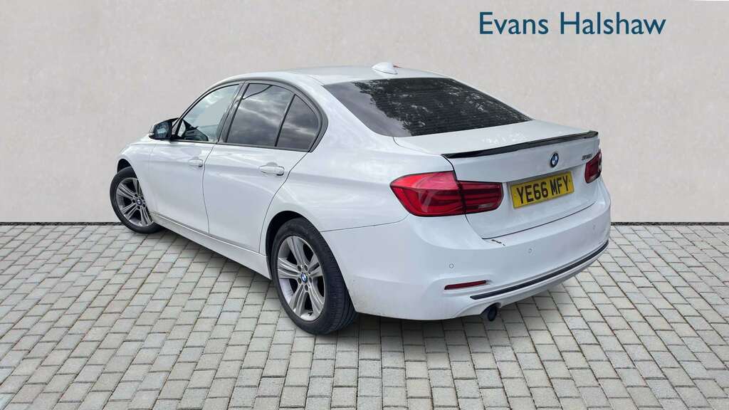 BMW 3 Series 318I Sport 2016 White #2