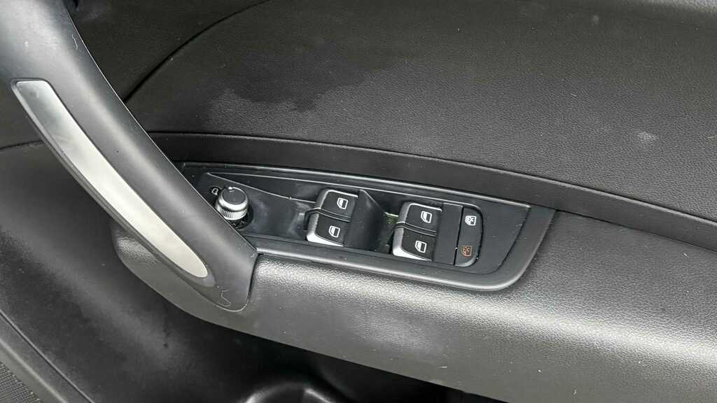 Audi A1 1.6 Tdi Sport Nav 2018 FY68NUW White #5