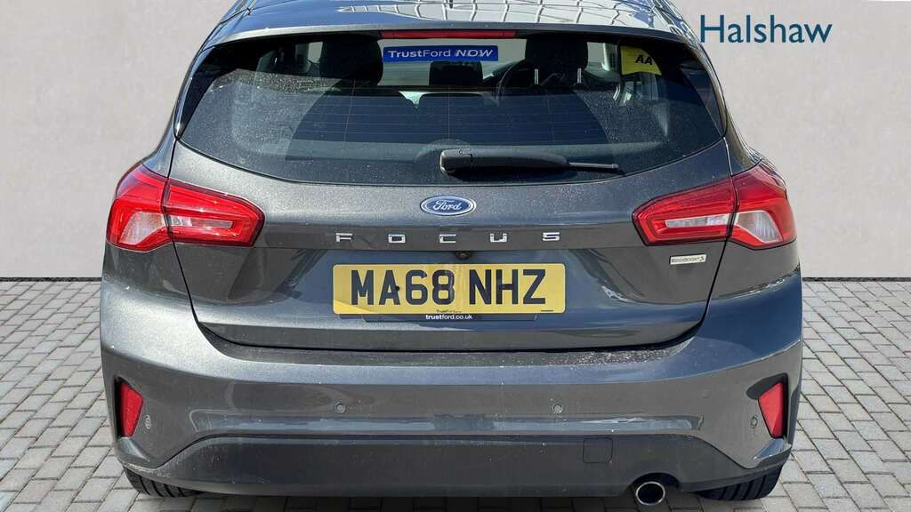 Ford Focus 1.0 Ecoboost 125 Titanium 2018 MA68NHZ Grey #2